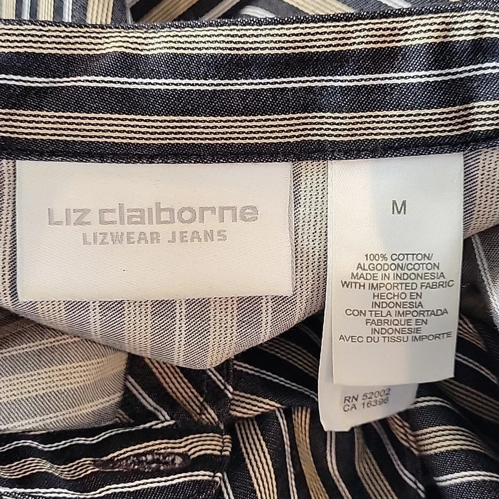 Liz Claiborne button front  chevron stripe blouse